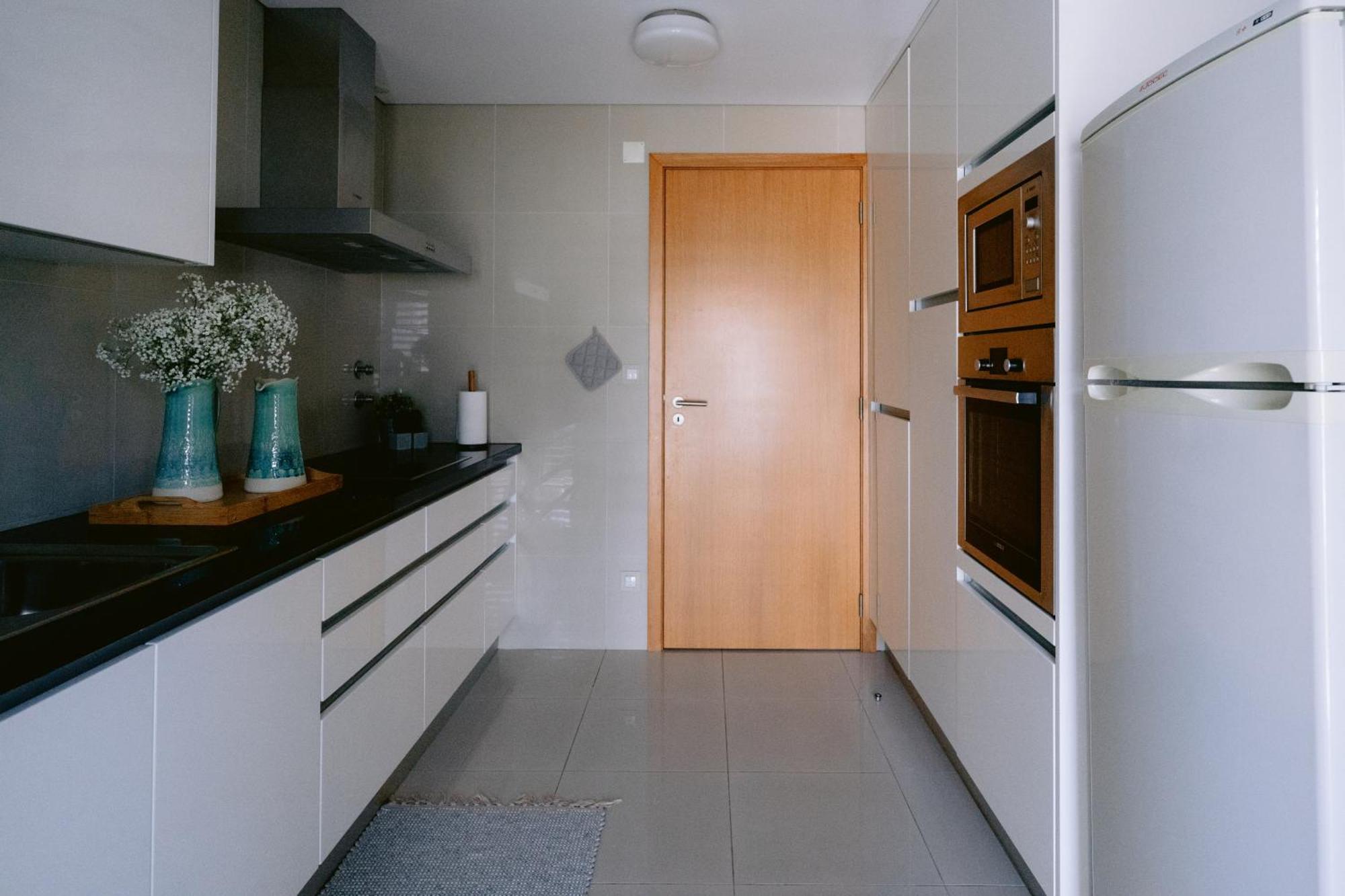 White Family House Apartment Aveiro Bagian luar foto