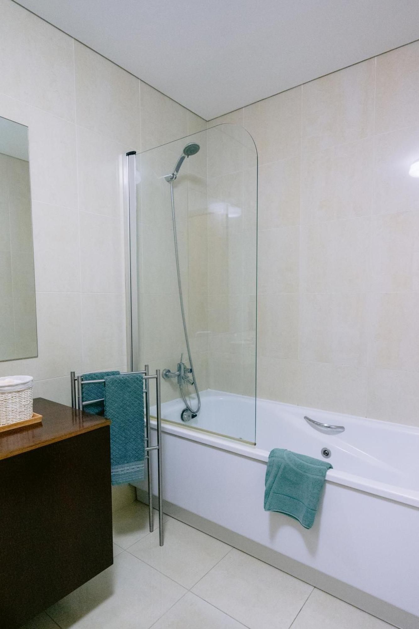 White Family House Apartment Aveiro Bagian luar foto
